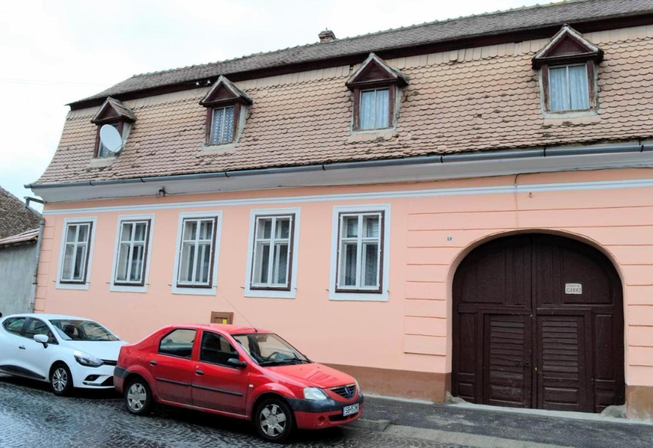 Twins Boutique Korsy Sibiu Exterior foto
